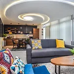 Spacious Apartment - 4Br-10P - Butte-Aux-Cailles